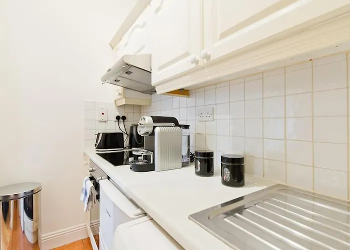 דירה Blarney 1br Sleeps 4