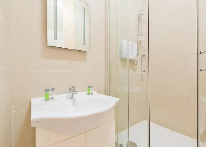 Blarney 1br Sleeps 4 דירה *