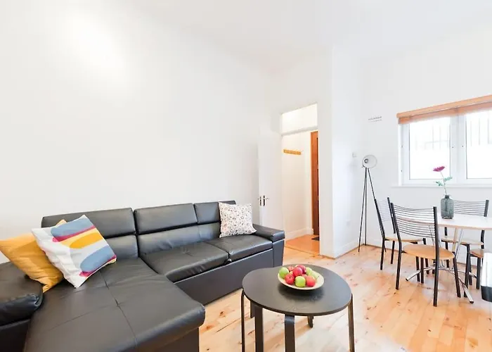 Blarney 1br Sleeps 4 * דבלין