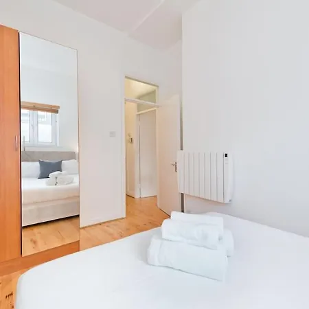 아파트 Blarney 1br Sleeps 4